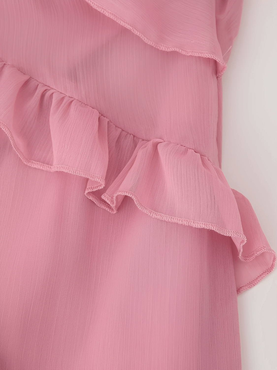 Vestido Longo em Chiffon com Babados Decote em V e Mangas Longas  – Amelie
