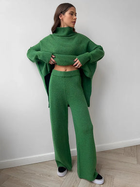 Conjunto de Tricô com Suéter Mullet Gola Alta e Calça Pantalona - Melanie