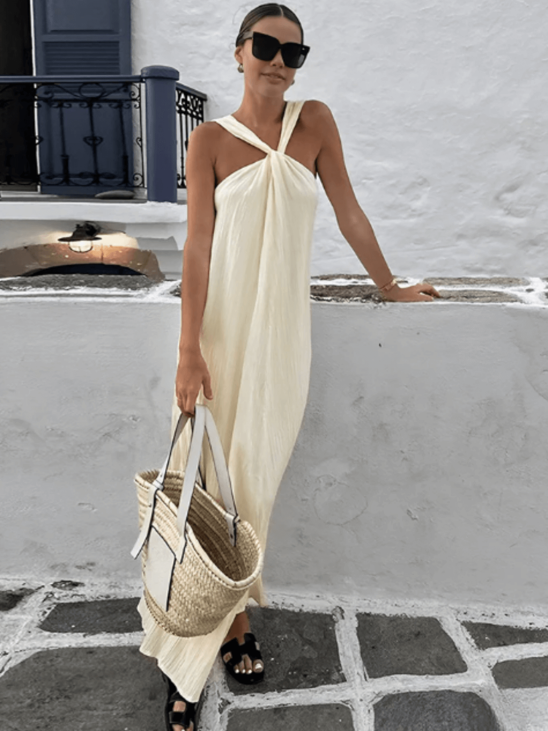 Vestido Longo em Viscose Texturizado com Alça Torcida Elegante – Renata
