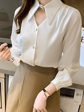 Camisa Acetinada Gola Lapela Alongada e Fecho Elegante no Pescoço – Lira