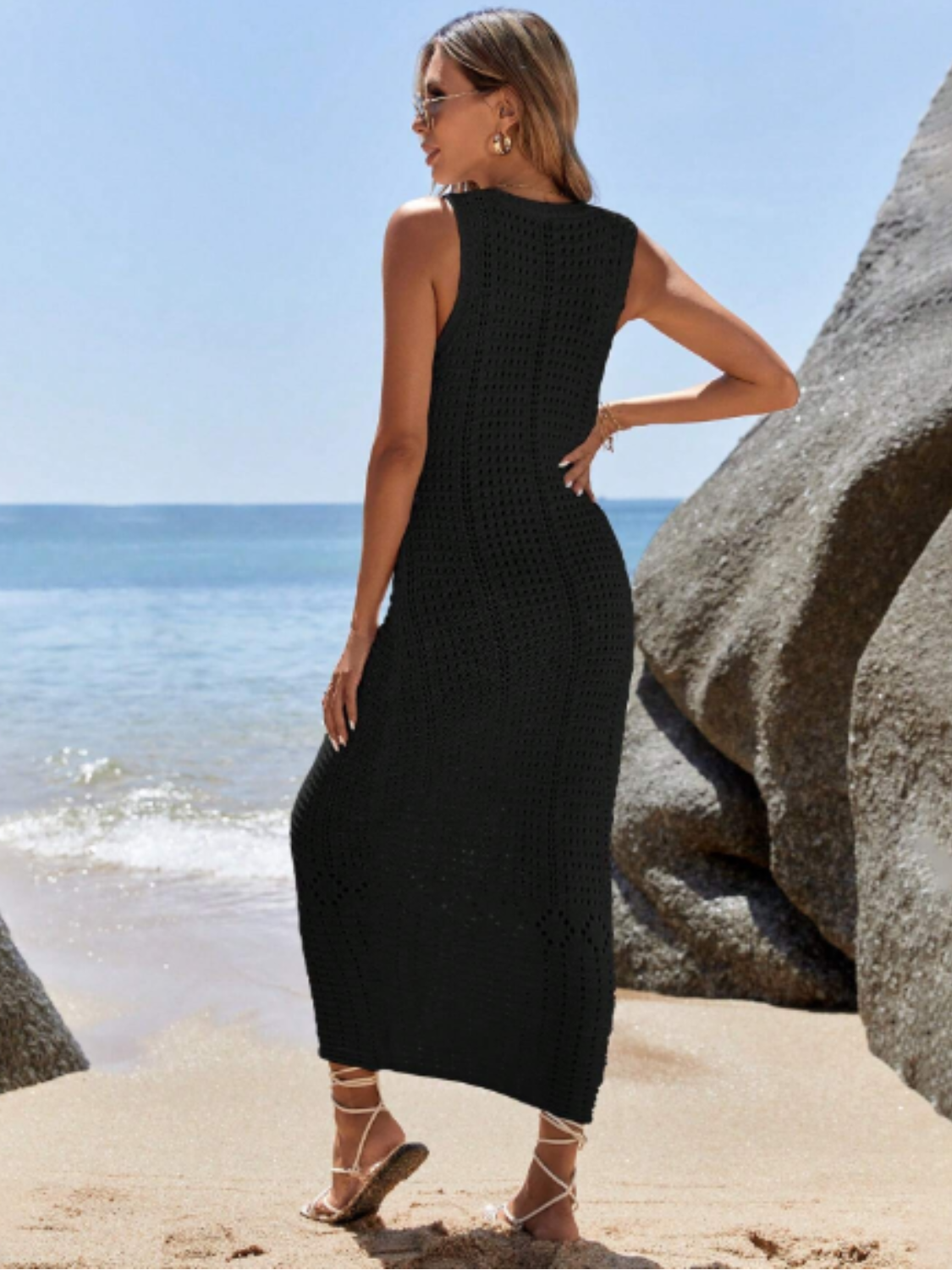 Vestido Midi em Crochê Vazado Com Decote V e Alças Largas – Samantha