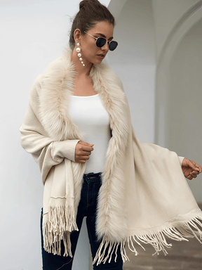 Cardigan de Tricô com Gola Peluciada e Franjas  – Viviane