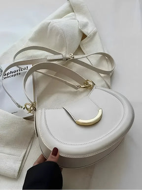 Bolsa Feminina De Ombro Meia Lua em Couro PU com Alça Ajustável - Patricia