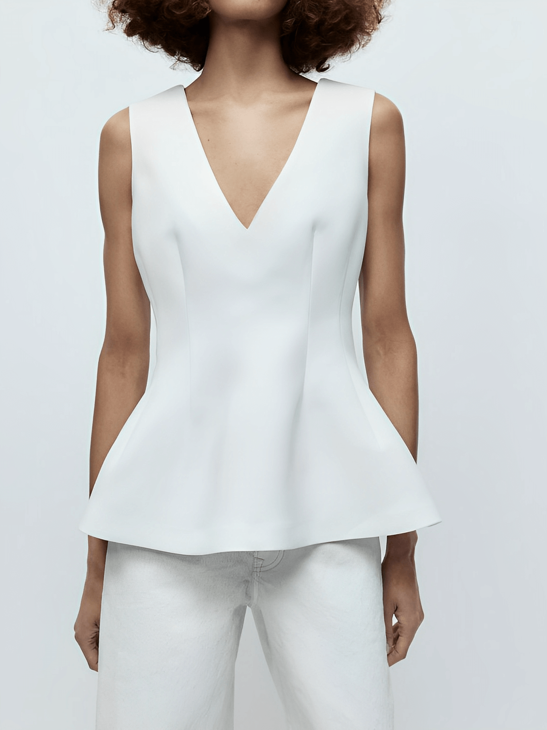 Blusa Peplum Acinturada com Decote V e Zíper nas Costas – Marisa