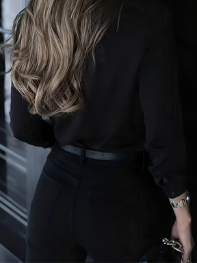 Camisa com Gola Polo Estruturada Manga Longa e Botões Metalizados - Yara
