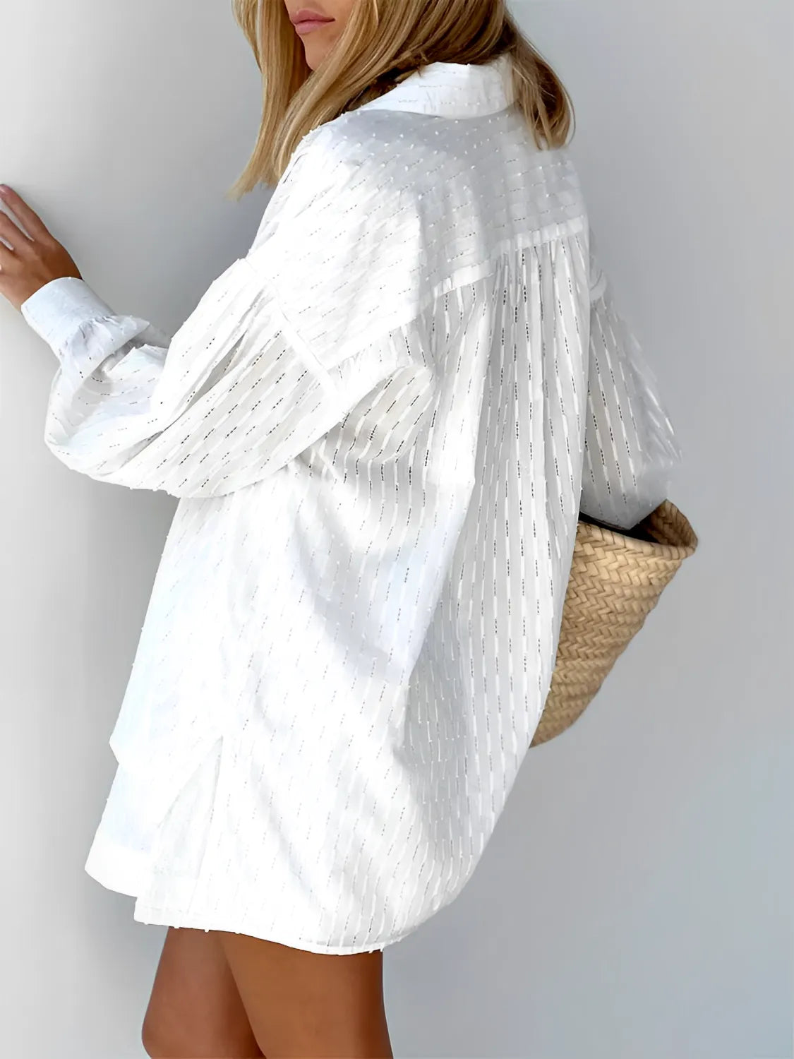 Conjunto de Laise Texturizado Com Camisa e Short Cintura Alta - Cate