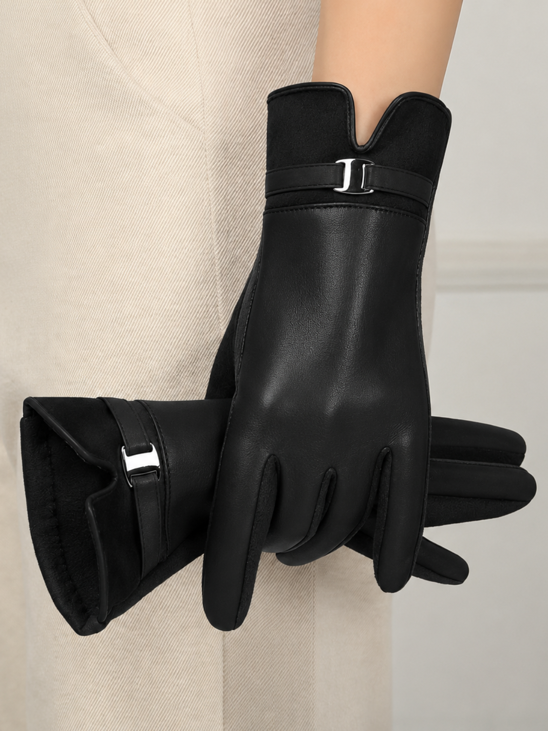 Luva Touch em Couro PU e Suede com Fivela Dourada Elegante - Kimberly