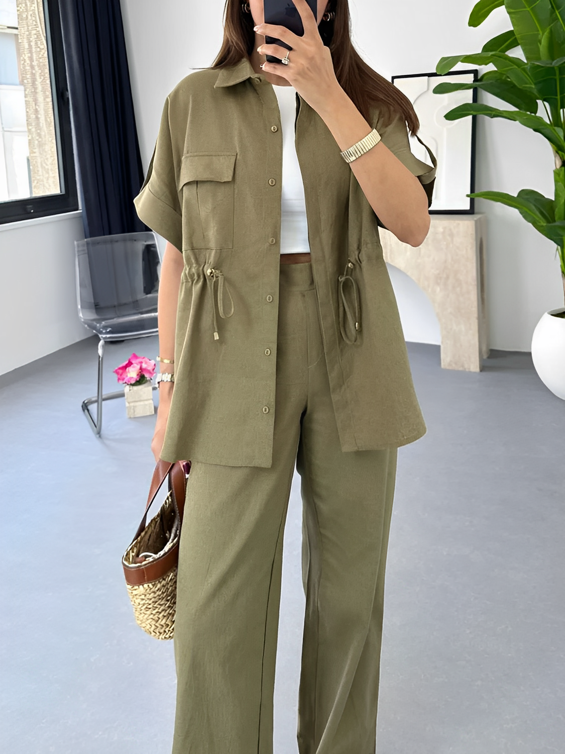 Conjunto com Camisa Oversized Ajustável e Calça Wige Leg - Olga