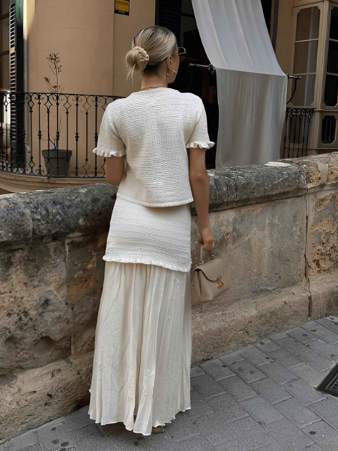 Conjunto Tweed de Blusa com Bolsos e Saia Longa com Duas Camadas - Suiany