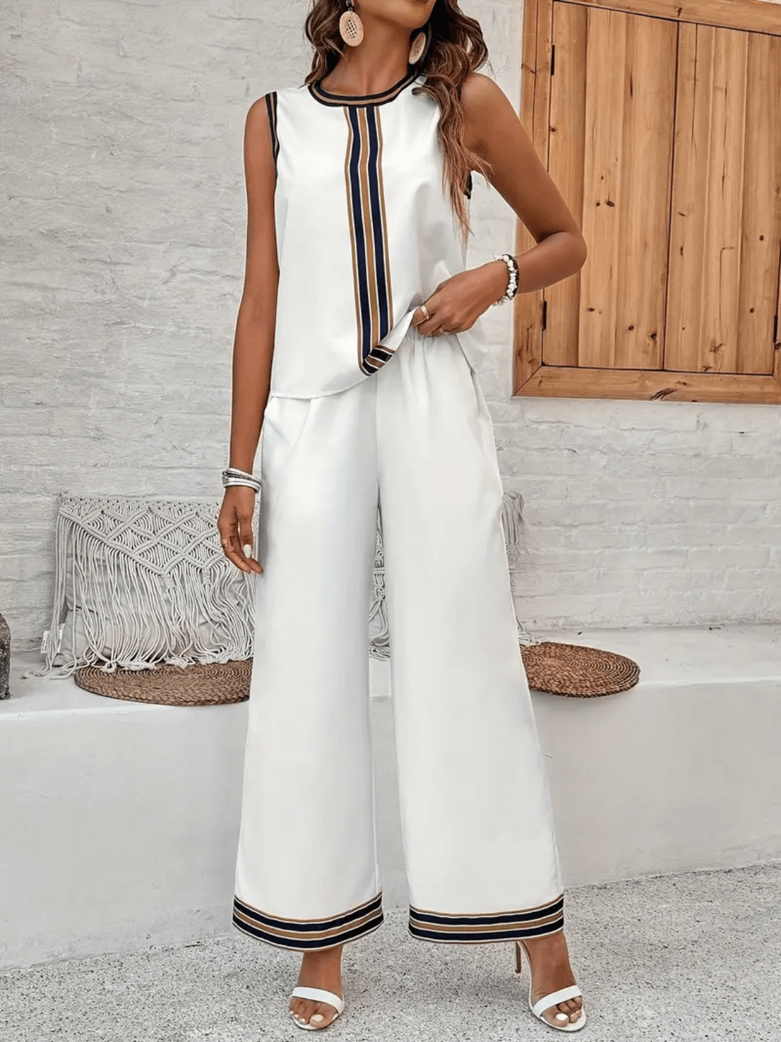 Conjunto com Blusa Regata Estampada e Calça Cós Alto com Bolsos - Melody [FRETE FULL]