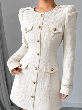 Vestido Curto em Tweed Estruturado Modelagem Evasê com Botões Dourados - Antonela