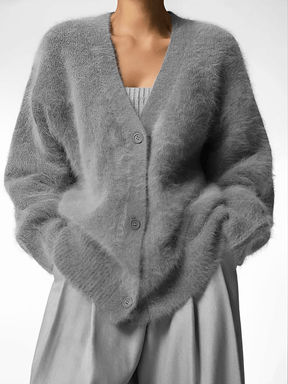 Cardigan em Tricô Peluciado com Decote V e Botões - Isabel