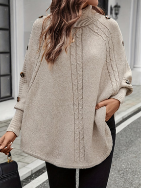Poncho em Tricô com Gola Alta Detalhe Trançado e Botões Decorativos - Thalia