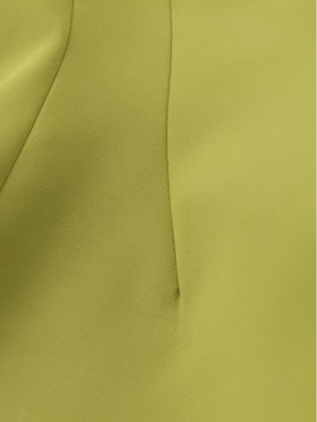 Blusa Peplum Acinturada com Decote V e Zíper nas Costas – Marisa