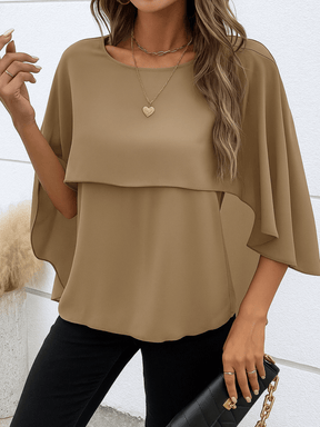 Blusa Feminina com Sobreposição Assimétrica Efeito Capa - Mallory