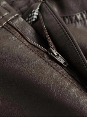 Calça Feminina Flare Cintura Alta em Couro Sintético com Zíper – Ellie