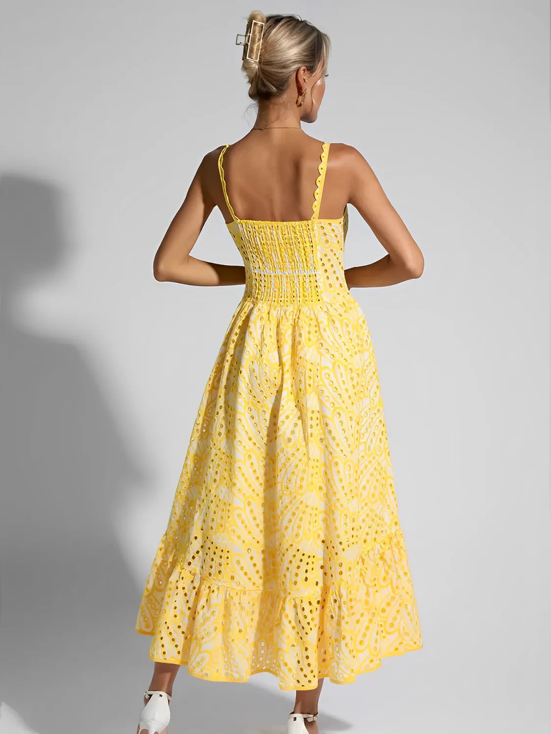 Vestido Midi de Laise com Babados Delicados e Elástico nas Costas – Marina [FRETE FULL]