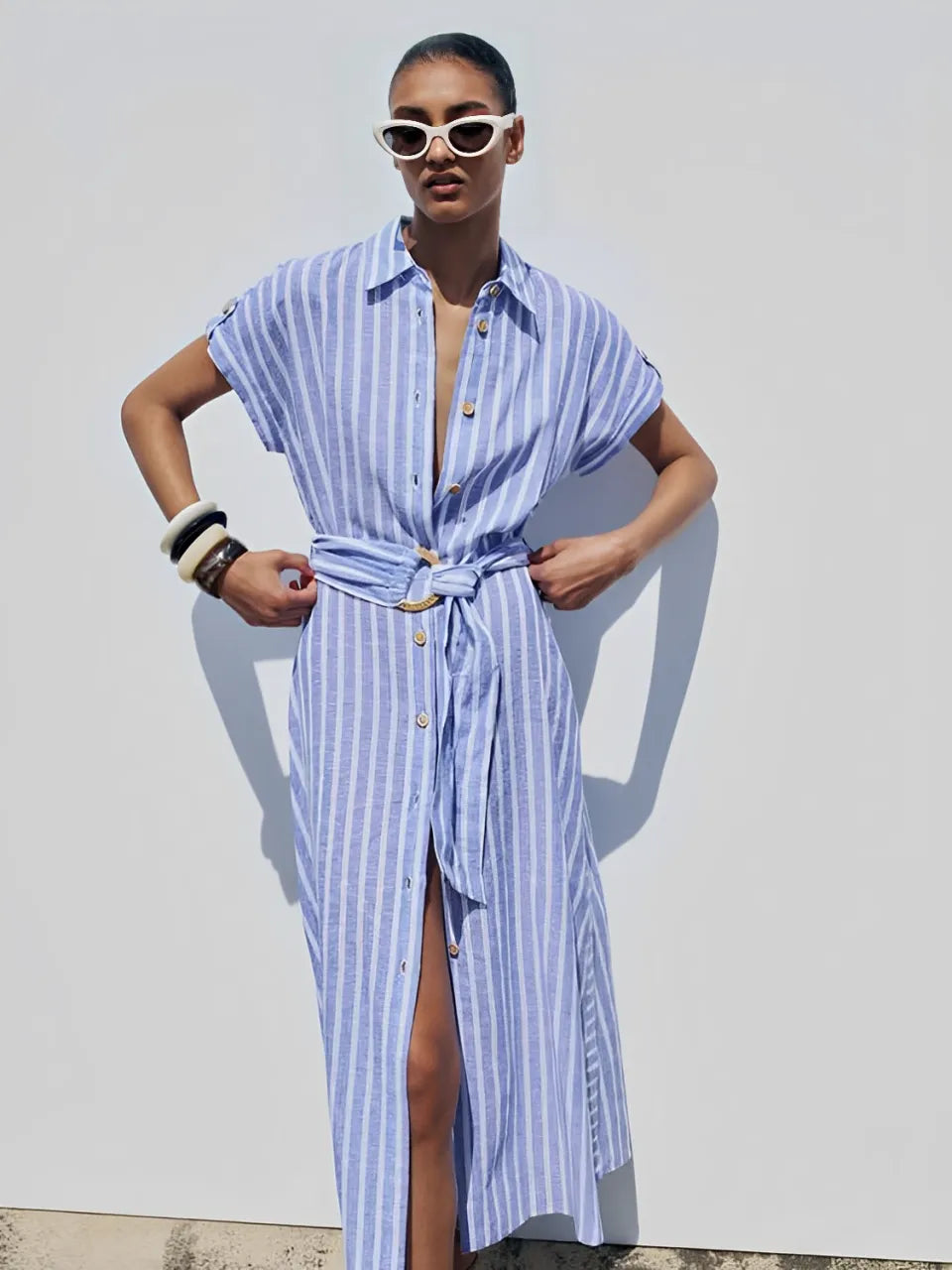 Vestido Chemise Midi em Linho com Botões Frontais e Cinto-Faixa – Jessie