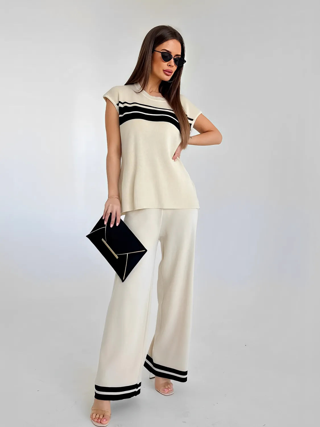 Conjunto em Viscose com Listras Blusa Manga Curta e Calça Solta - Emilia