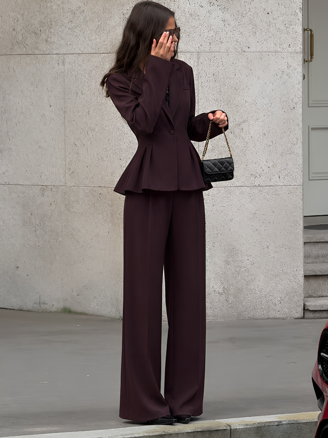 Conjunto em Alfaiataria com Blazer Peplum Decote V Calça Pantalona - Lizie