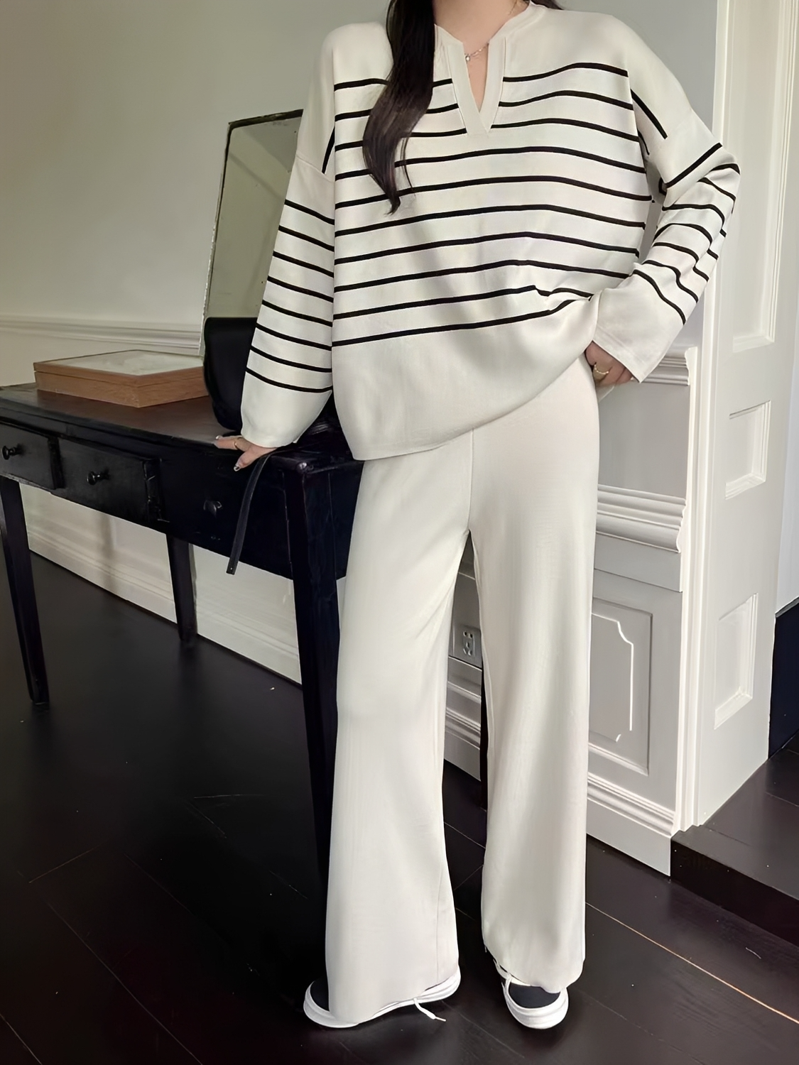 Conjunto em Tricô com Suéter Oversized Listrado e Calça Wide Leg - Caroline