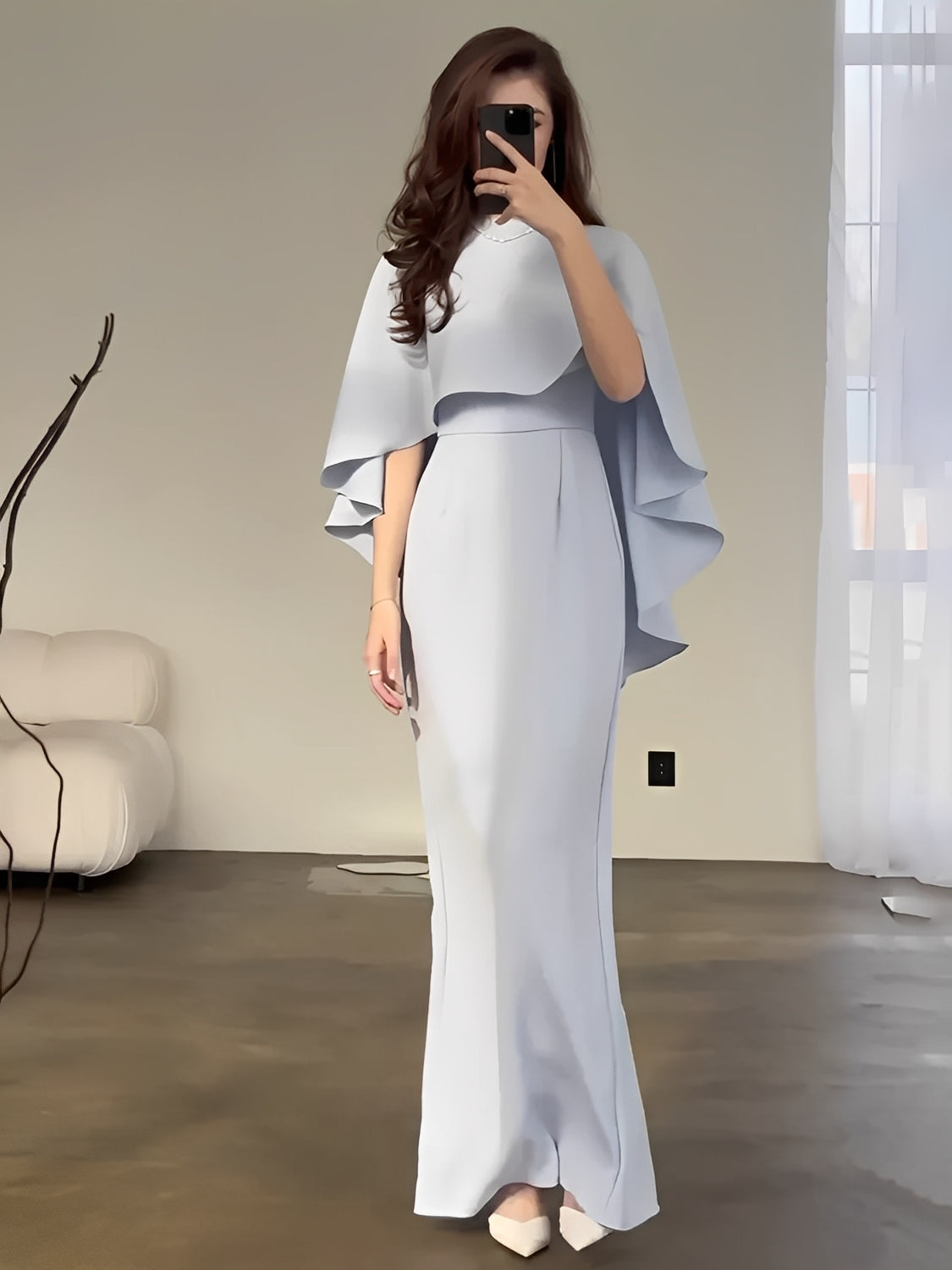 Vestido Longo de Festa Acinturado com Capa Peplum Elegante - Amna [FRETE FULL]