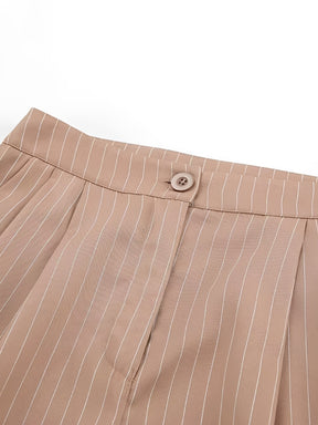 Conjunto Alfaiataria Risca de Giz Colete com Botões e Calça Pantalona - Guadalupe