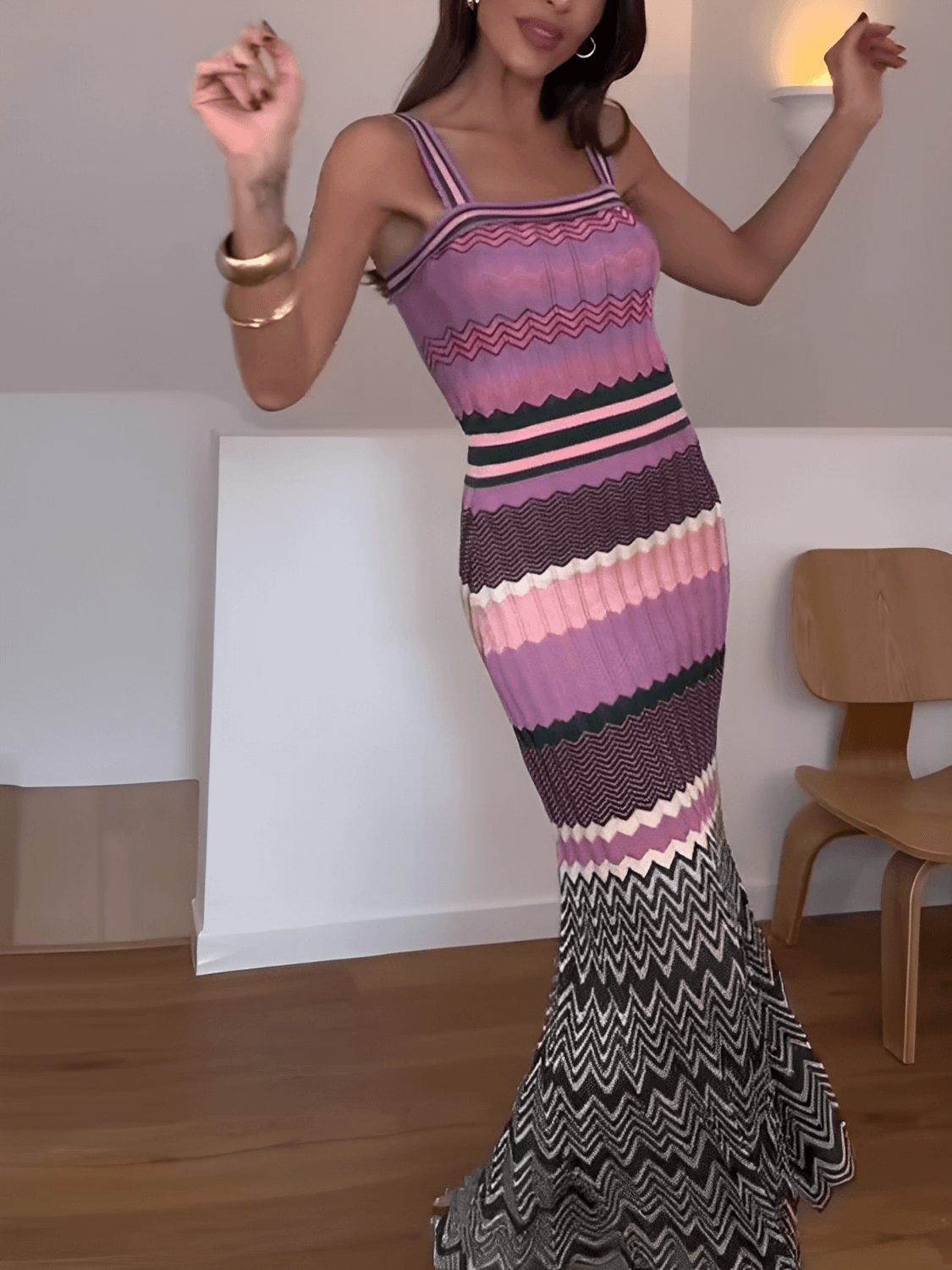 Vestido Longo Estampa em Patchwork de Alças e Decote Quadrado - Malika