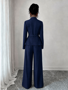 Conjunto Alfaiataria com Blazer Peplum Acinturado e Calça Pantalona - Loreta
