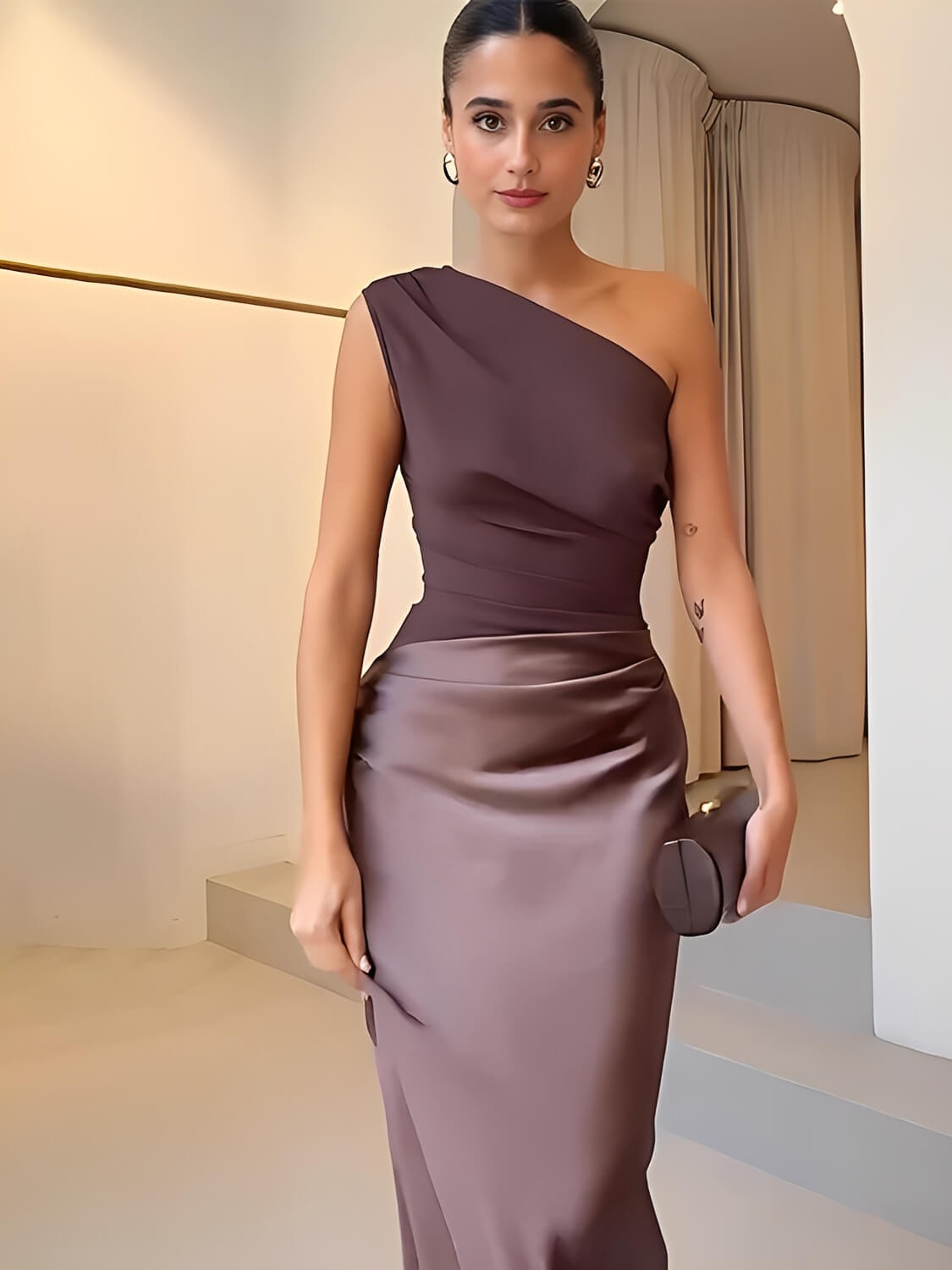 Vestido Longo Acinturado Acetinado Decote Diagonal e Ombro Único – Mirela [FRETE FULL]
