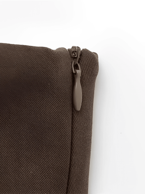 Blusa Tomara que Caia Estruturada com Recorte em V e Bolsos - Rita