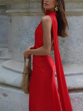 Vestido Longo Acetinado Halter com Capa Lateral e Costas Nuas - Serena [FRETE FULL]