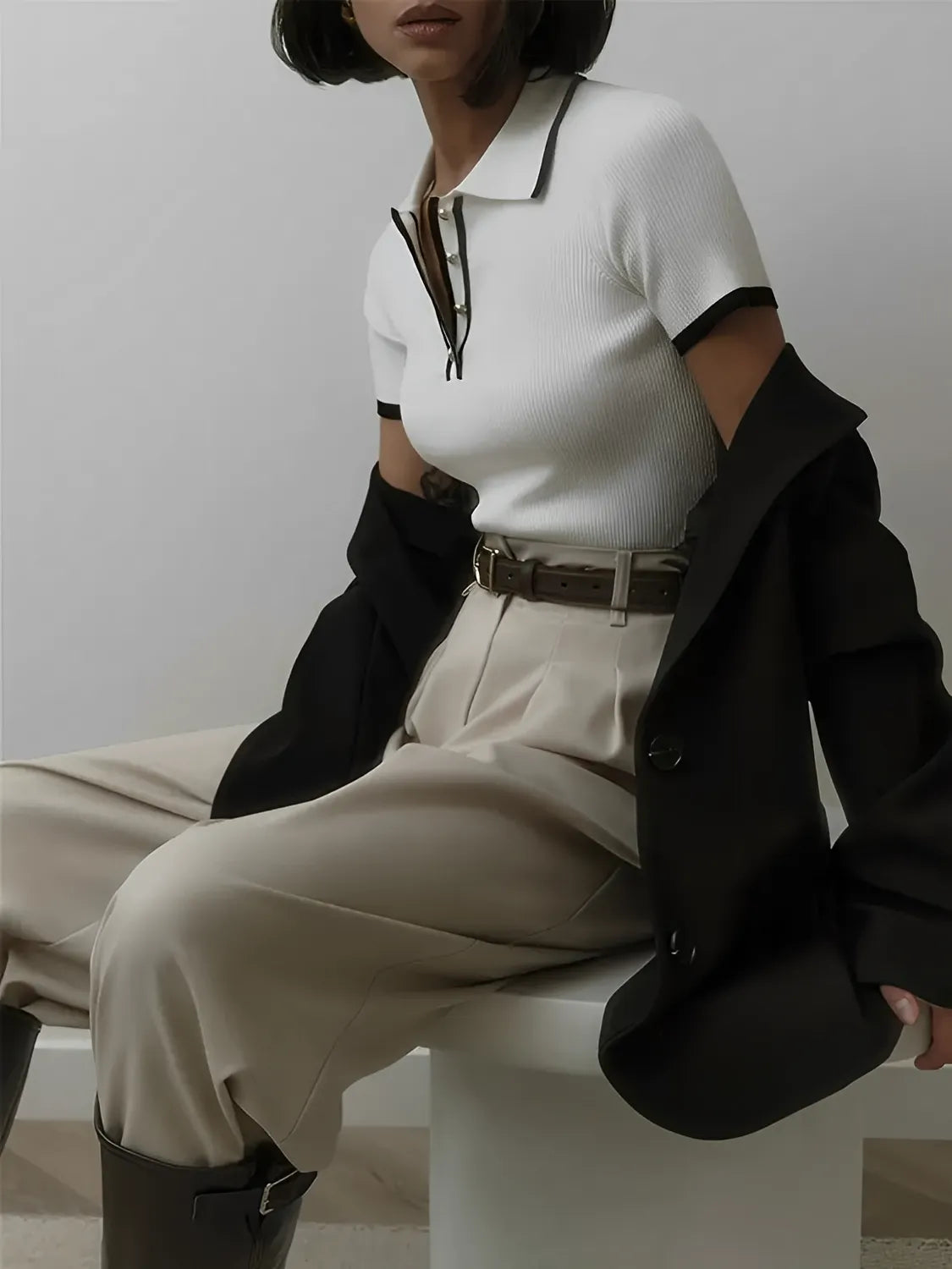 Blusa Gola Polo com Decote e Botões Frontais – Blenda