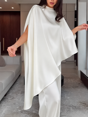 Conjunto com Blusa Assimétrica Estilo Capa e Calça Wide Leg  - Estelle
