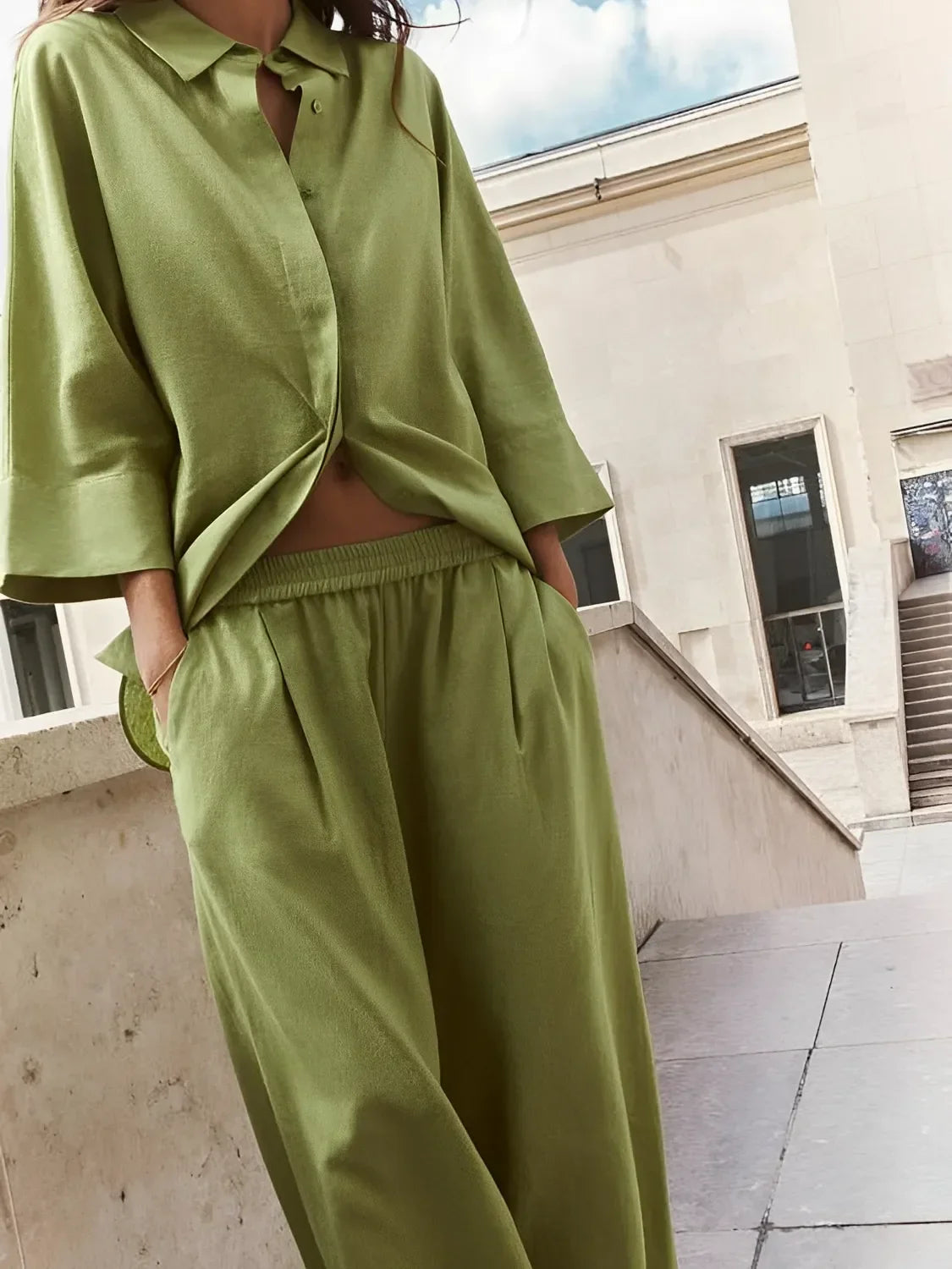 Conjunto com Camisa Manga Longa de Botões e Calça Pantalona - Daniela