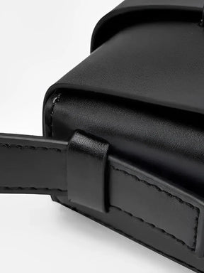 Bolsa Quadrada Couro PU com Alça Transversal e Fecho Magnético - Judy