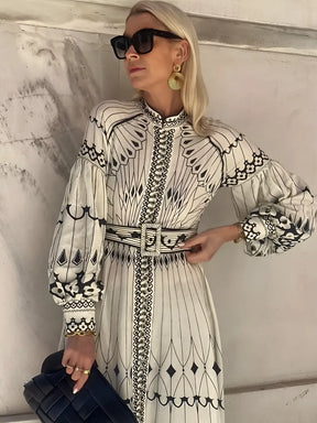 Vestido Midi Estampado com Gola Padre Cinto e Mangas Longas - Mia
