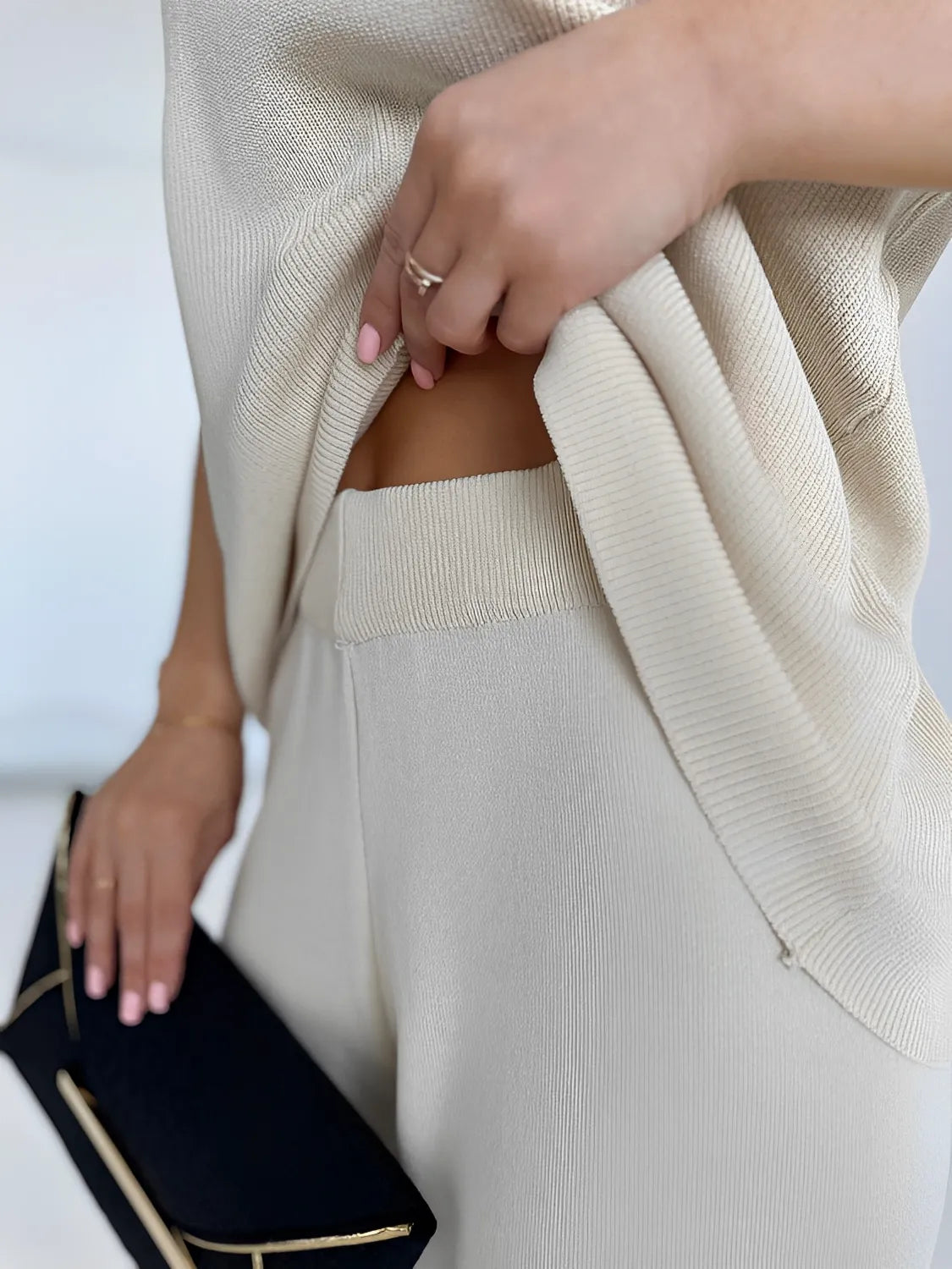 Conjunto em Viscose com Listras Blusa Manga Curta e Calça Solta - Emilia
