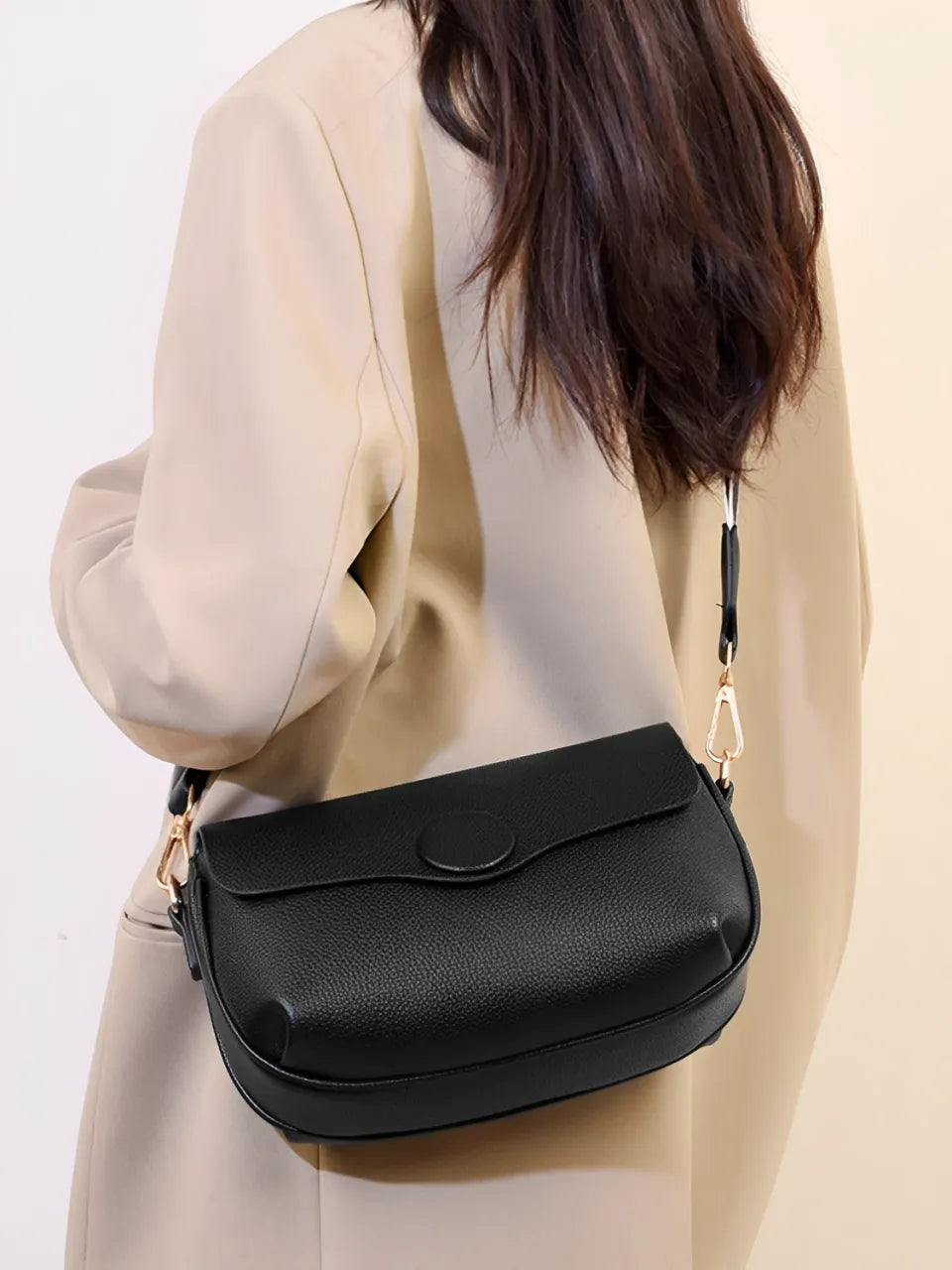 Bolsa Feminina Tiracolo com Alça Larga e Bolsos com Zíper – Jasmin