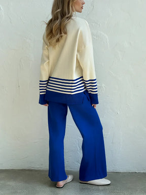 Conjunto com Suéter Listrado Gola Alta e Calça de Cós Elástico - July