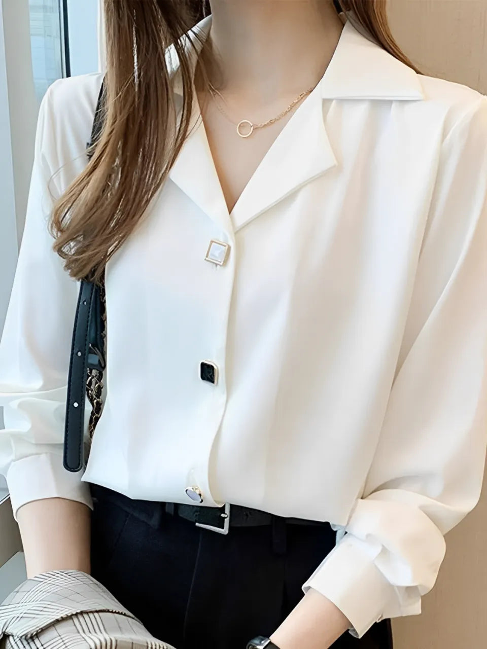 Camisa Feminina Acetinada com Gola Polo e Botões - Lucy [FRETE FULL]