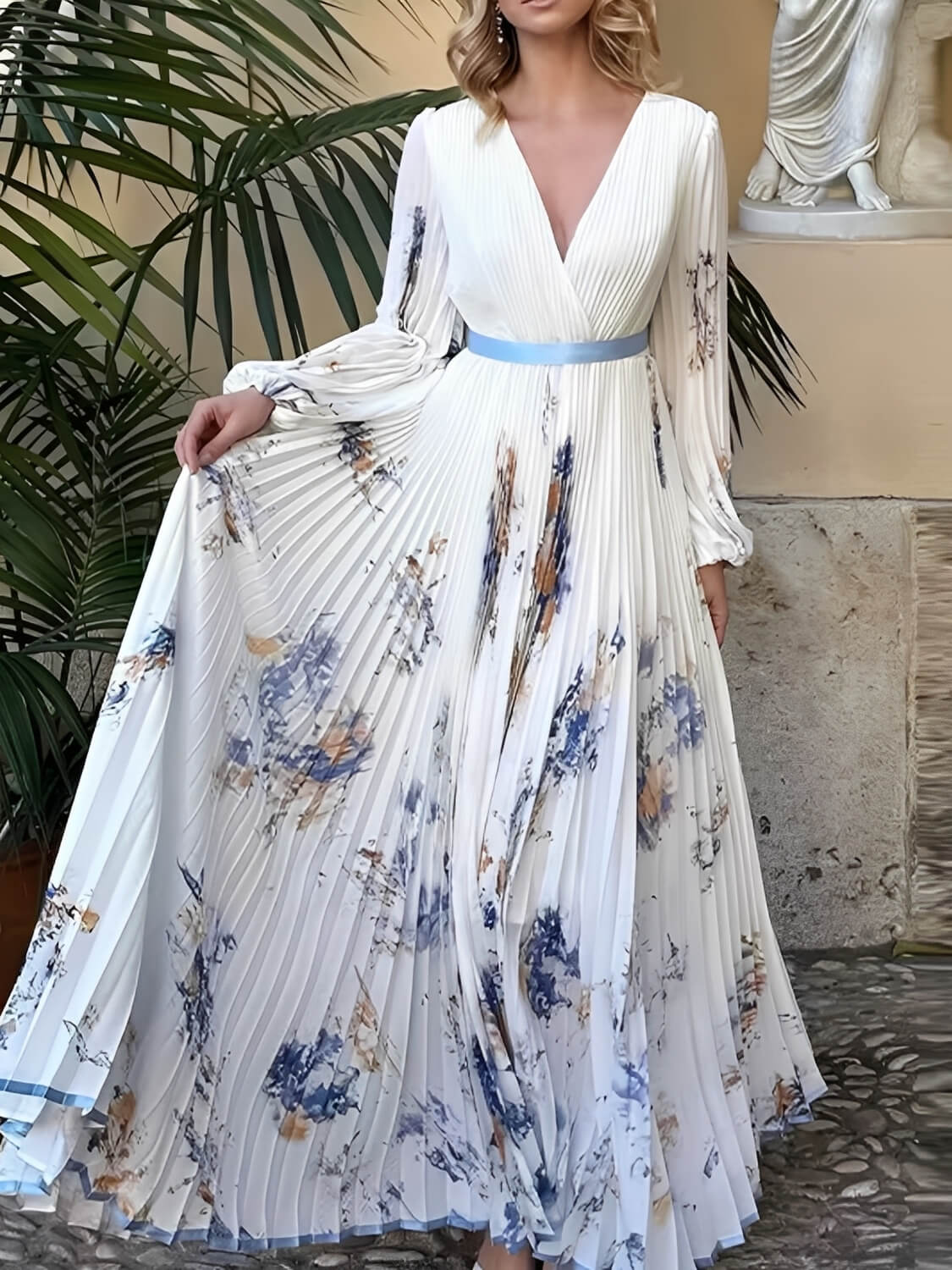 Vestido Longo Plissado Floral com Decote em V e Cinto-Faixa – Seraphina [FRETE FULL]