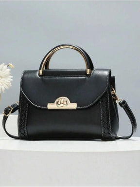 Bolsa Tiracolo Quadrada com Alça de Metal e Detalhes Trançados - July