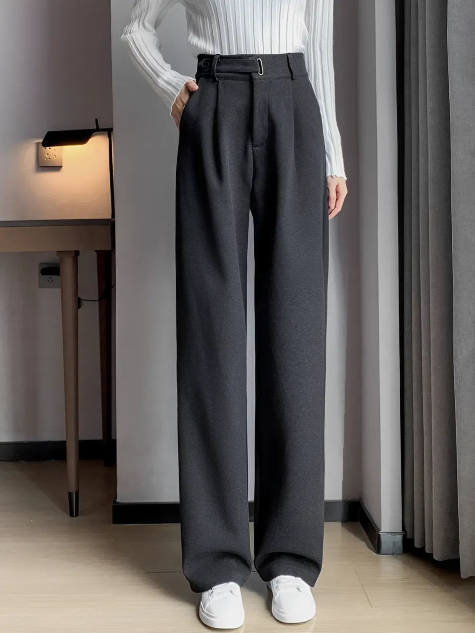 Calça Wide de Lã Batida com Cintura Alta de Elástico e Bolsos – Maysa [FRETE FULL]