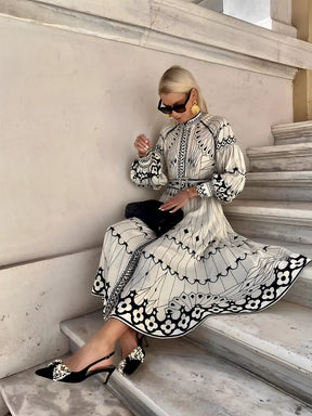 Vestido Midi Estampado com Gola Padre Cinto e Mangas Longas - Mia