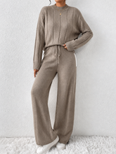 Conjunto em Tricô Premium com Suéter Texturizado e Calça Wide Leg - Carly