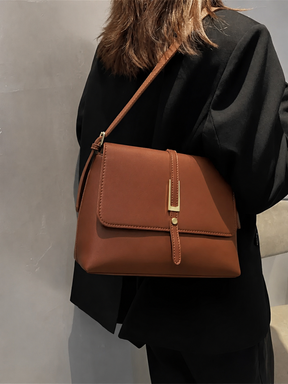 Bolsa Feminina Grande de Ombro com Detalhes Dourados Elegantes - Mary
