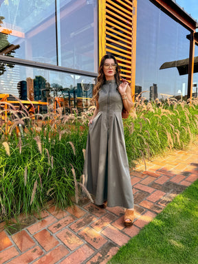 Vestido Longo com Zíper no Busto, Cintura Império e Bolsos – Liriel [FRETE FULL]