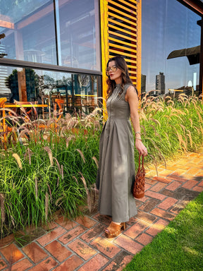 Vestido Longo com Zíper no Busto, Cintura Império e Bolsos – Liriel [FRETE FULL]