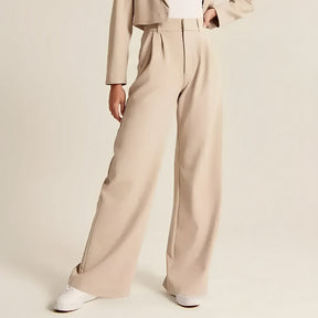 Calça Feminina de Alfaiataria Cintura Alta com Modelagem Wide Leg – Samira